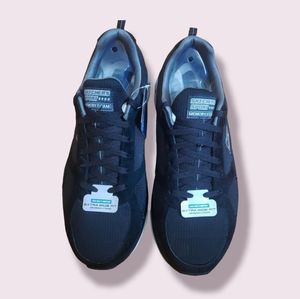 NWT - Sport Sneakers w/Memory Foam - 13WW